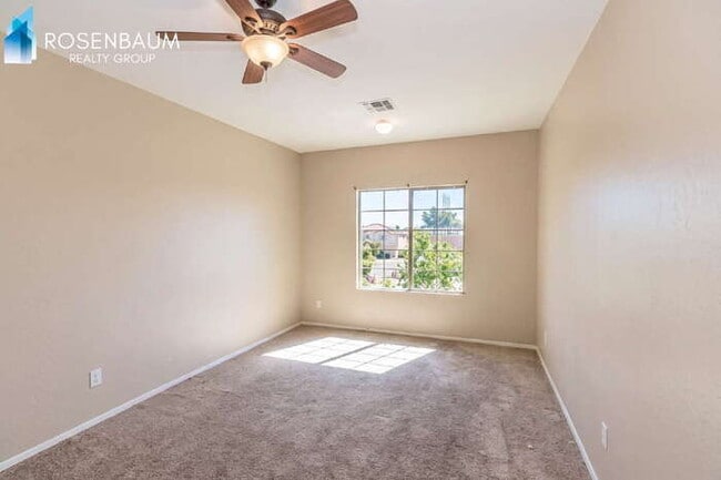 Beautifully charming 4-beds, 3-baths two-story home in the desirable Estrella Park community!