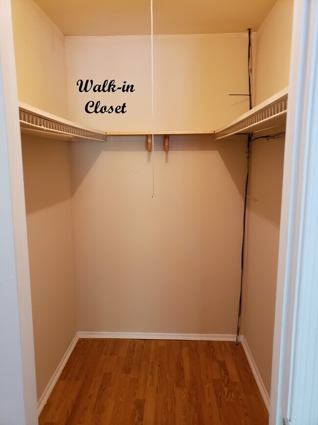 walk in closet