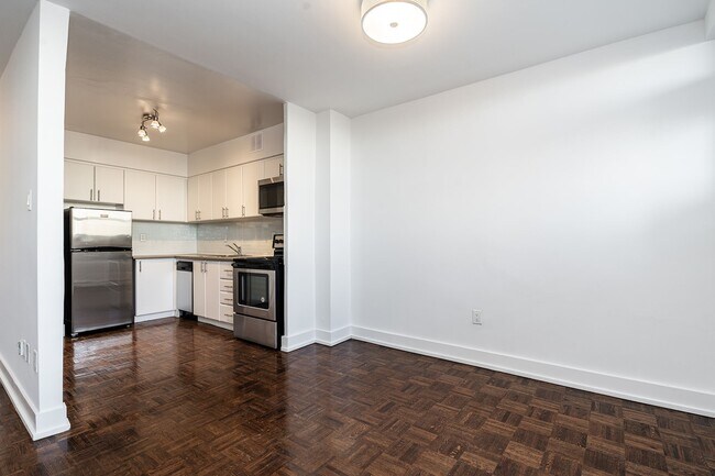 Photo - 265 Dixon Road Unit 1212