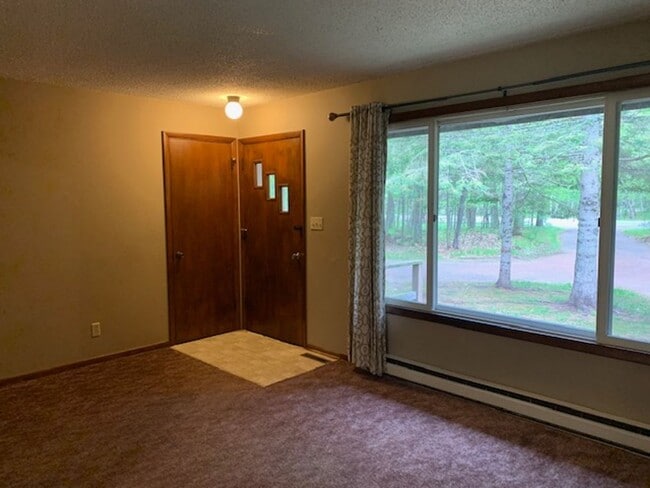 Photo - 9770-9772 Old Hwy 70 Duplex Unit 9770