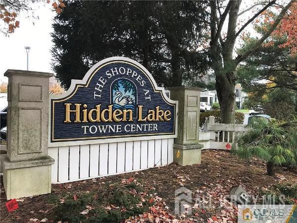 Building Photo - 161 Willowbrook Dr