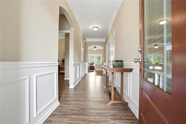 Photo - 318 Argyle Ct