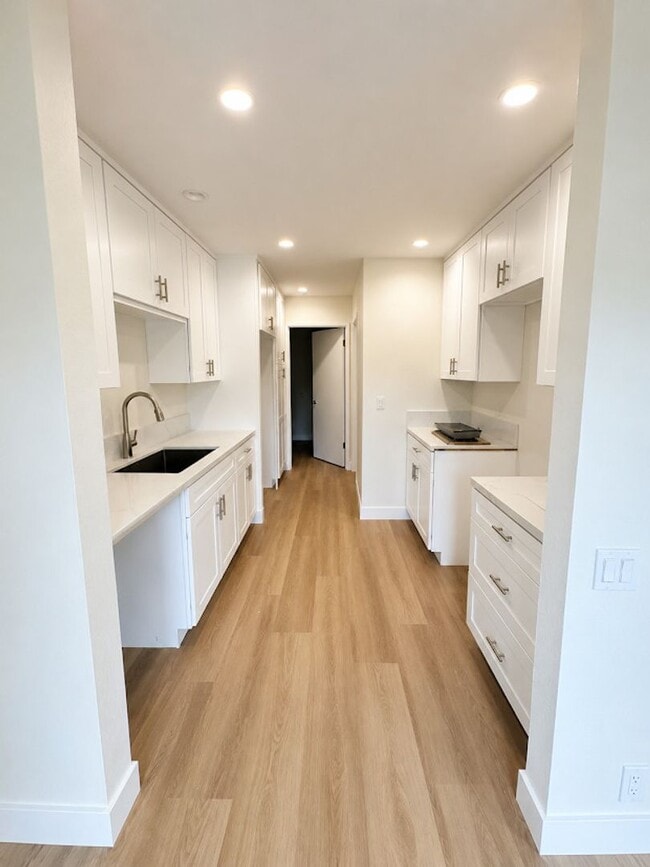 Photo - Beautifully Renovated 3BD/2BA Home in the Highly Desirable Pelican Way Community!