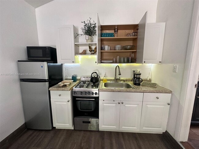 Photo - 5619 N Miami Ave Unidad 5617