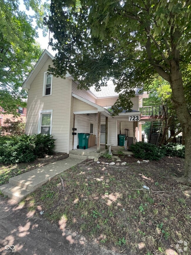 Building Photo - 723 N Lebanon St Unit 1/2 Rental