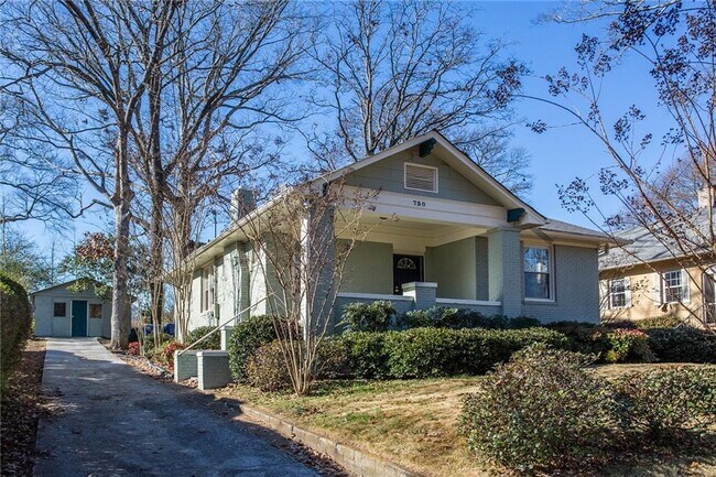 Photo - 730 Lexington Ave SW