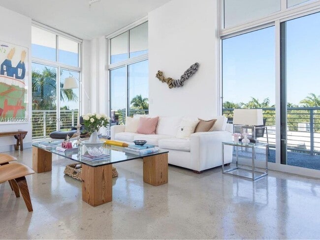 Photo - 2001 Meridian Ave Unit 414