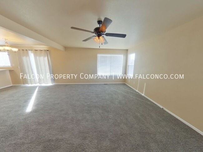 Photo - 8394 Kettle Drum St