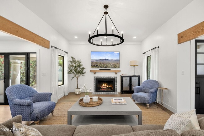 Building Photo - 7602 E Vía Del Reposo