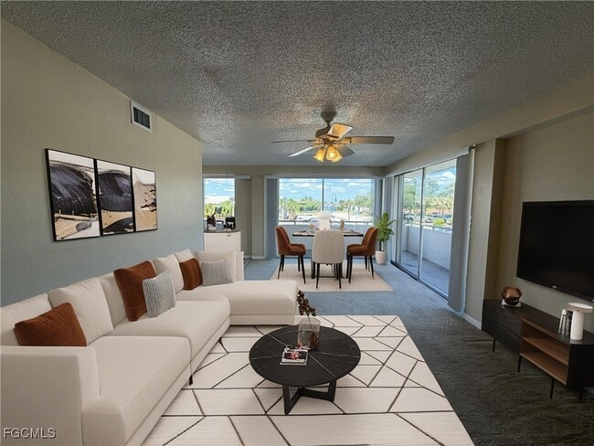 Building Photo - 4803 Sunset Ct Unit 104