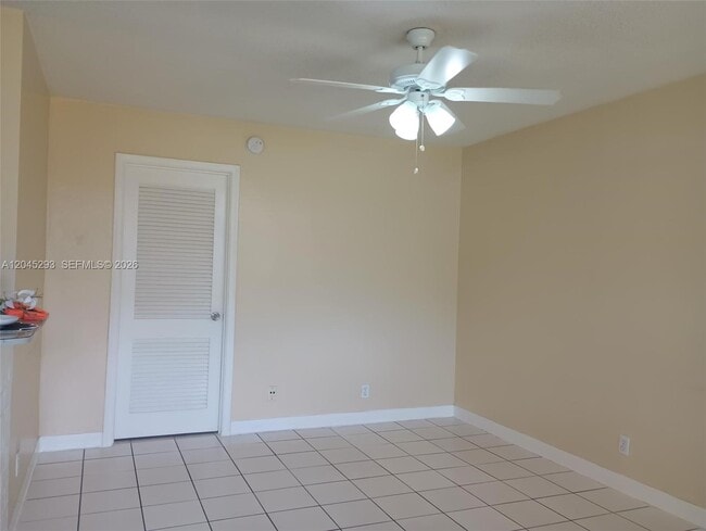 1433 SW 24th Ct Unidad 2