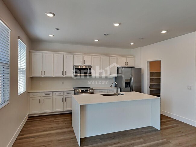 Photo - 9564 E Harkes Dr