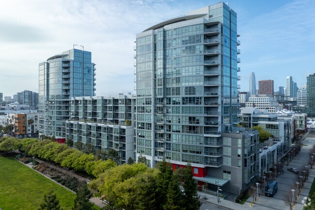 Primary Photo - Madrone Apartments