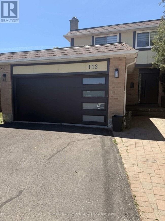 Photo - 112 Holm Crescent