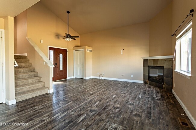 Photo - 4 Bedrooms, 3.5 Bathrooms, 2 Car Garage Home Fore Rent In Remington Estates