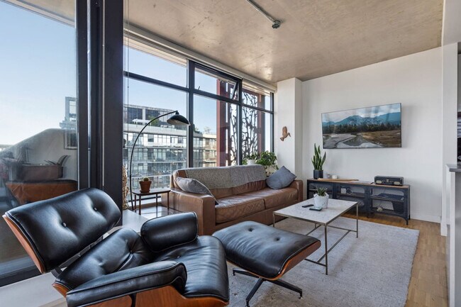 Photo - 128 W Cordova St Unit ID1051911P