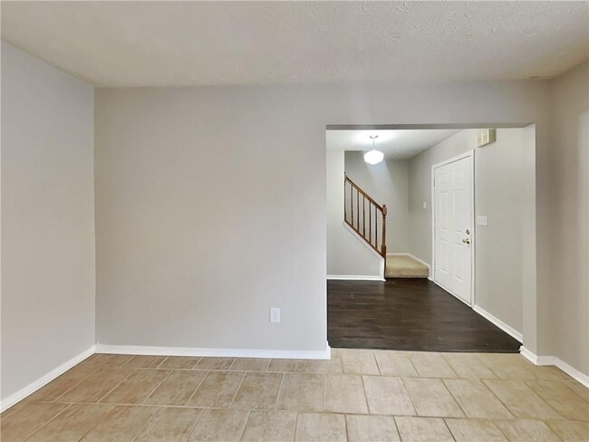 Photo - 410 Rill Crest Ct