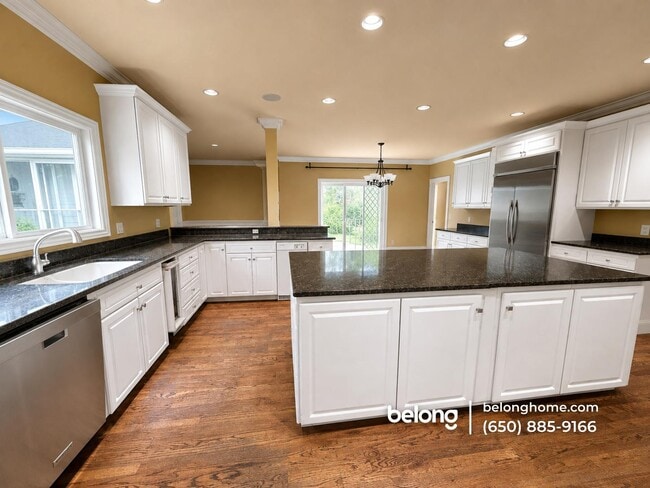 Photo - 1236 Kenilworth Rd