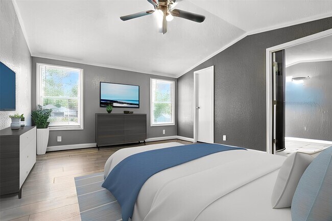 Photo - 12560 Royal W Dr