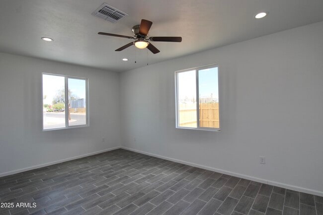 Photo - 245 E Date Ave