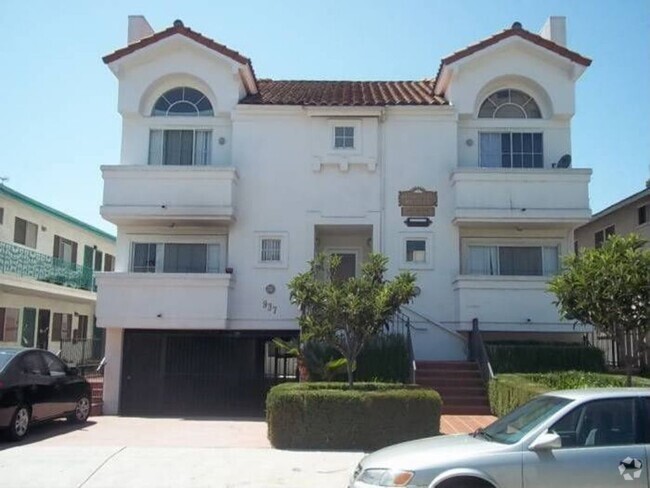 Building Photo - 937 Wilcox Ave Unit 1 Rental