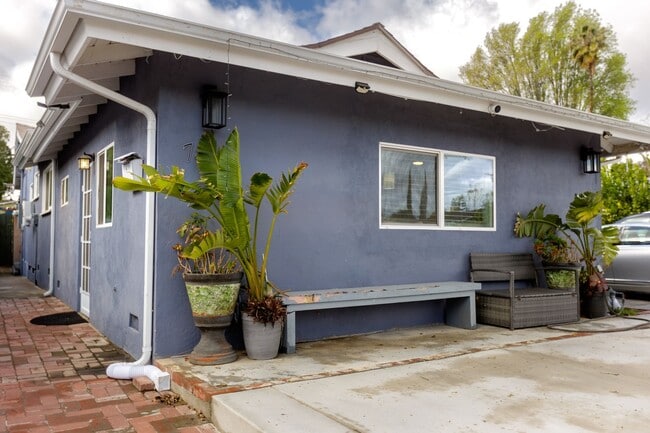 Photo - 7457 Sausalito Ave