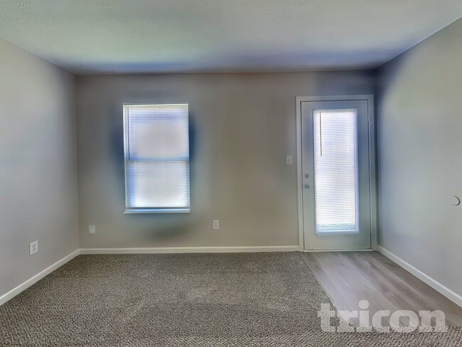 Photo - 2944 Mozart Way