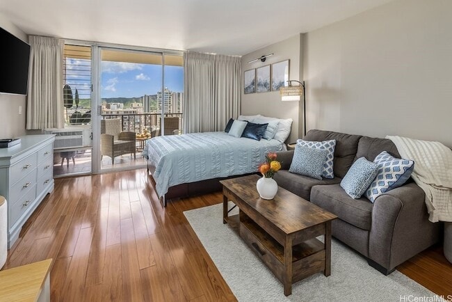 Photo - 2345 Ala Wai Blvd