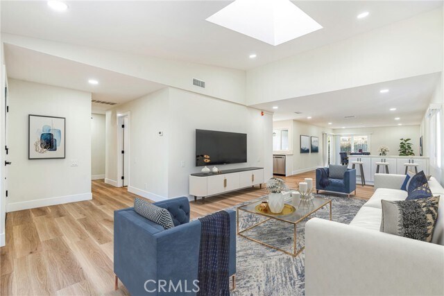 Photo - 23831 Pesaro