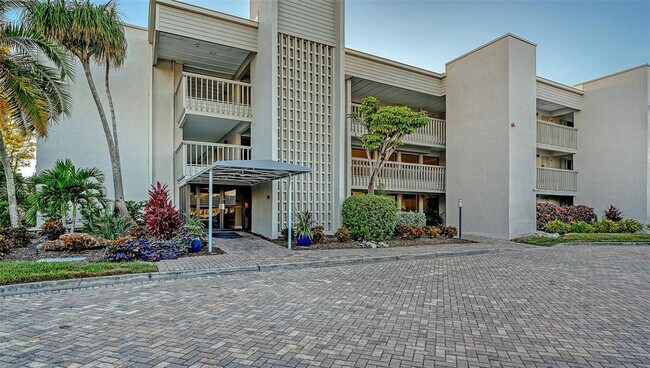 Photo - 5757 Gulf of Mexico Dr Unit 204