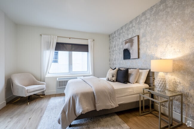 2BR 2BA - 1,204SF