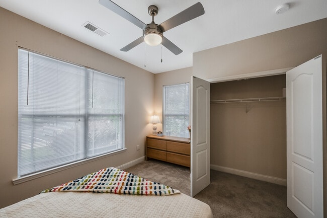 Ashbury Square Apartments