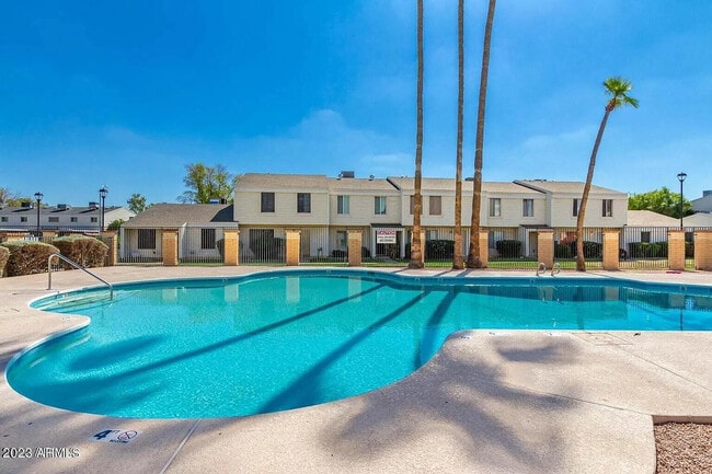 Photo - 6526 S McAllister Ave