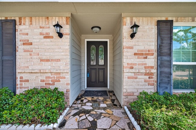 Photo - 7414 Breccia Dr
