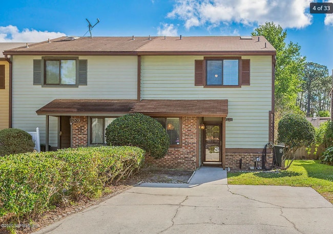 Photo - 11211 Windtree Dr