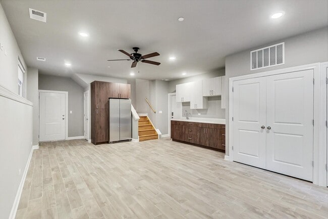 Photo - 6204 S Kimbark Ave Unit GDN-E