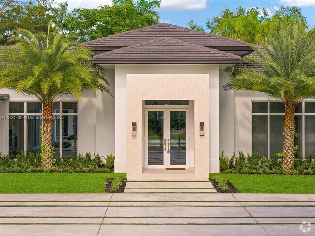 Building Photo - 9025 SW 114th St Rental