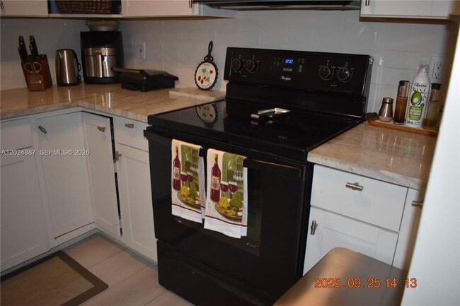 Photo - 10425 E Clairmont Cir Unit 107