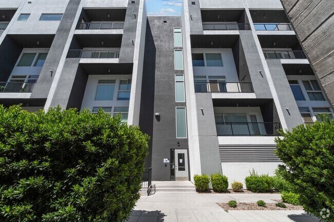 Building Photo - High-End Condo with Private Outdoor Spaces!