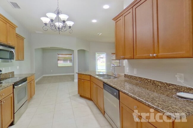 Photo - 182 Athey Ct