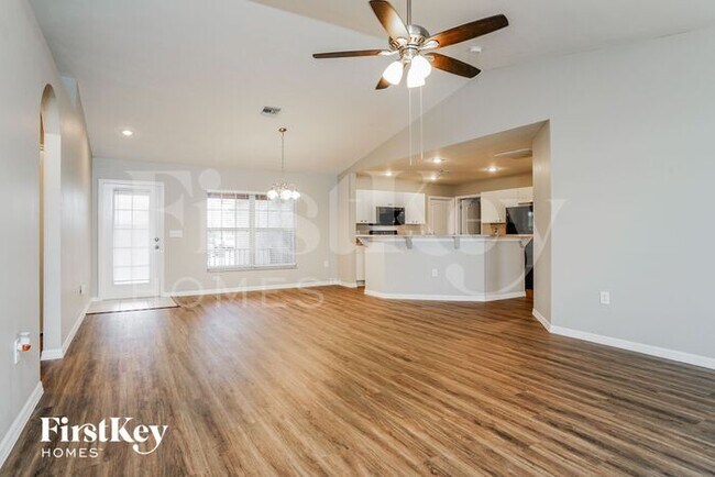 Photo - 322 NE 14th Terrace