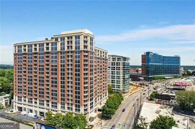 Building Photo - 1820 Peachtree St NW Unit 1408