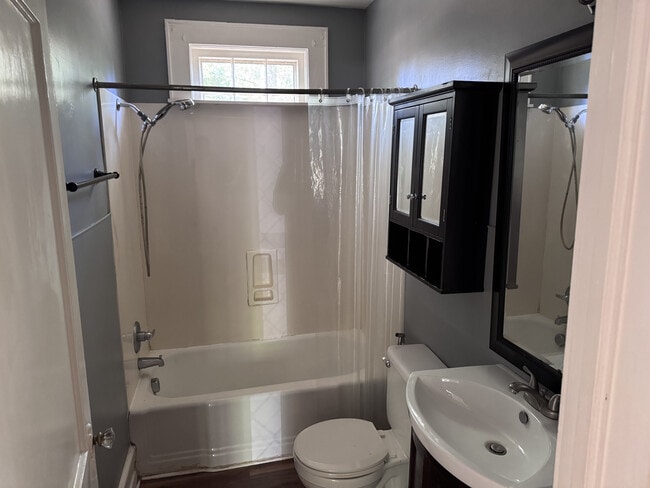 Photo - 6 Orlando Ave