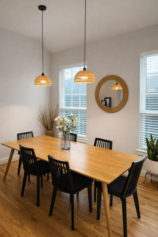 Photo - 112 S Army Ave