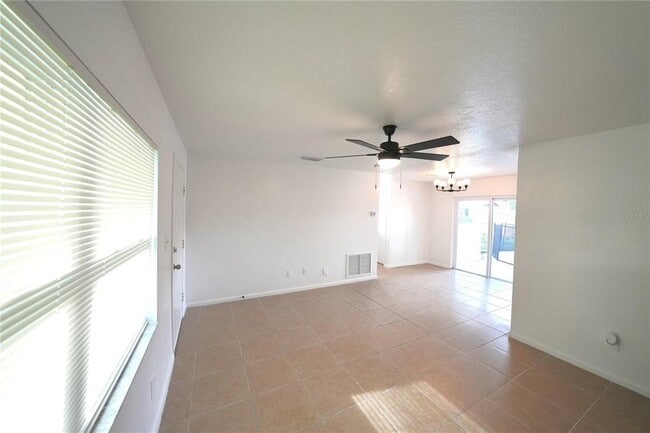 Photo - 2619 Hendy Ct