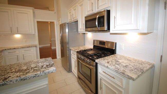 Photo - 21818 Windsor Castle Dr