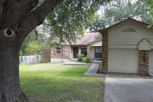Building Photo - 11603 Poplar Cove Unit A