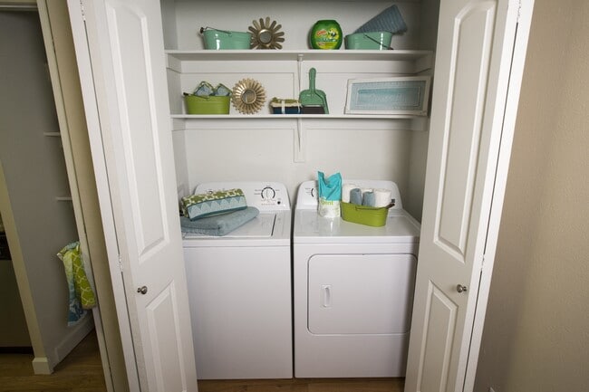 Photo - Abby Creek Apartments