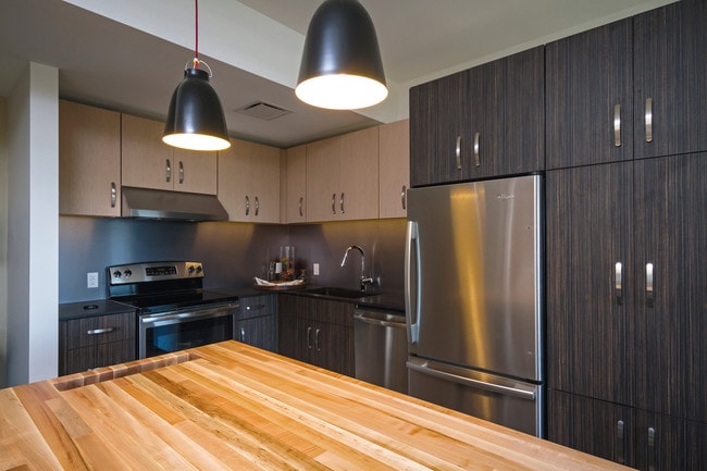 Building Photo - Farmers Park Rental