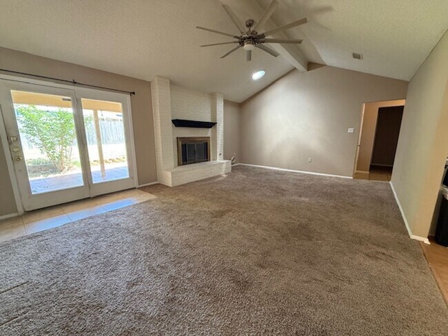 Photo - 7933 Hearne Dr